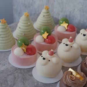 Merry Christmas 4 in 1 Gateau Set